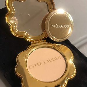 Estée Lauder powder with beautiful gem mirror compact